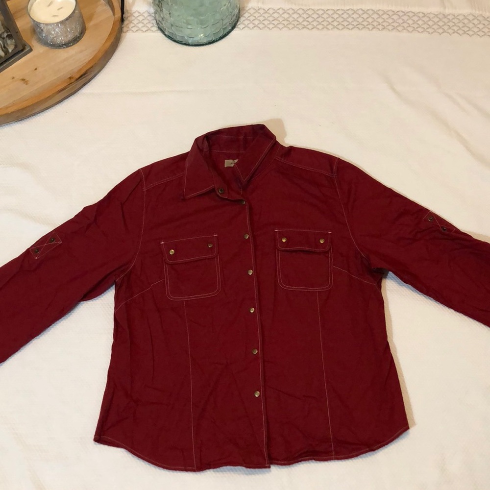 IE Relaxed Long Sleeve Blouse